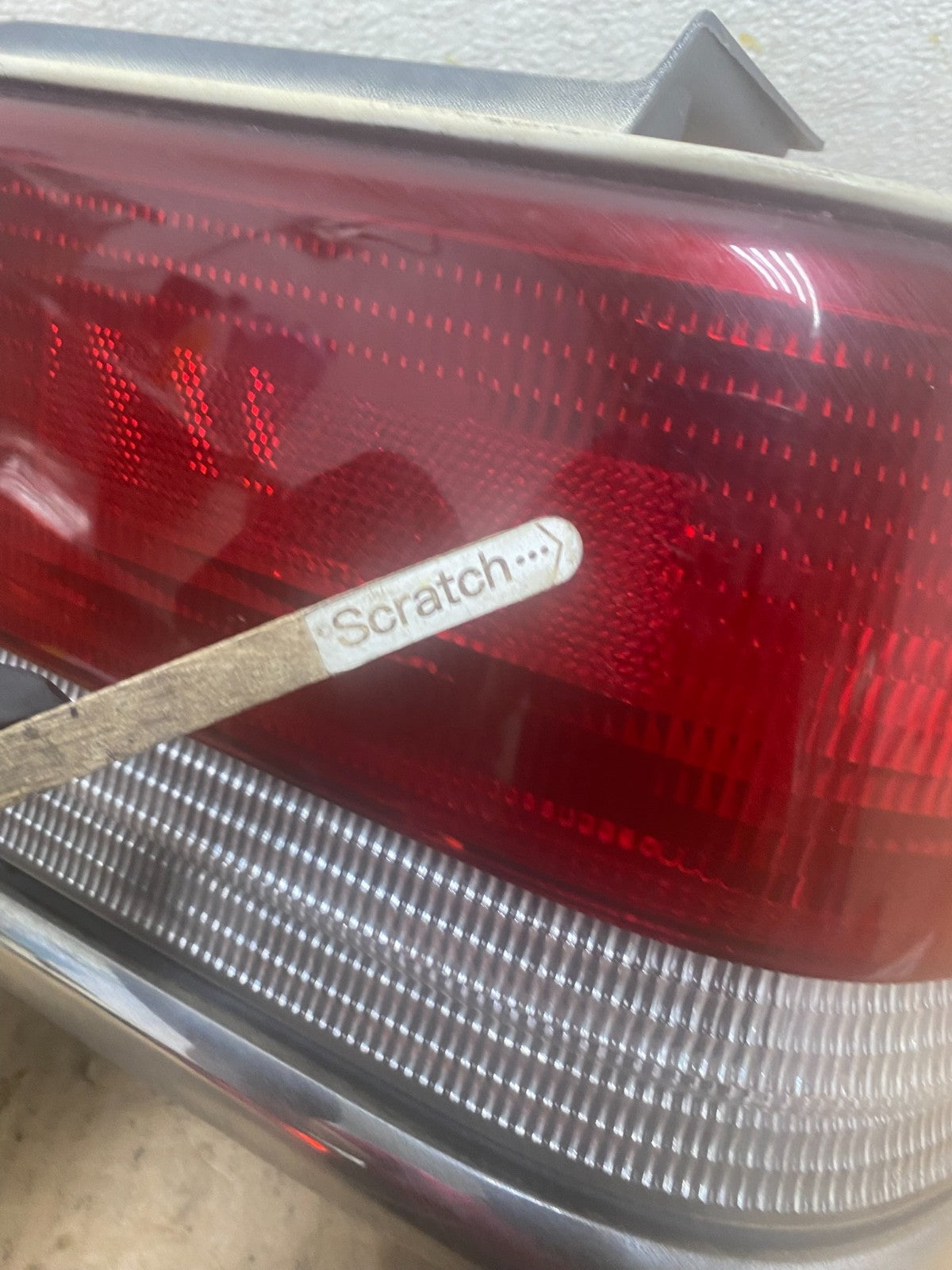1988 - 1991 Plymouth Acclaim Right Passenger RH SIde Tail Light OEM Q7931 DW3