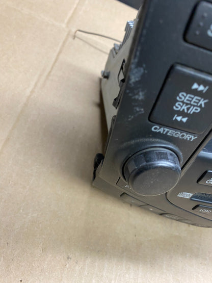 2003 to 2007 Honda Accord Radio CD Player Climate Control Switch AB92011