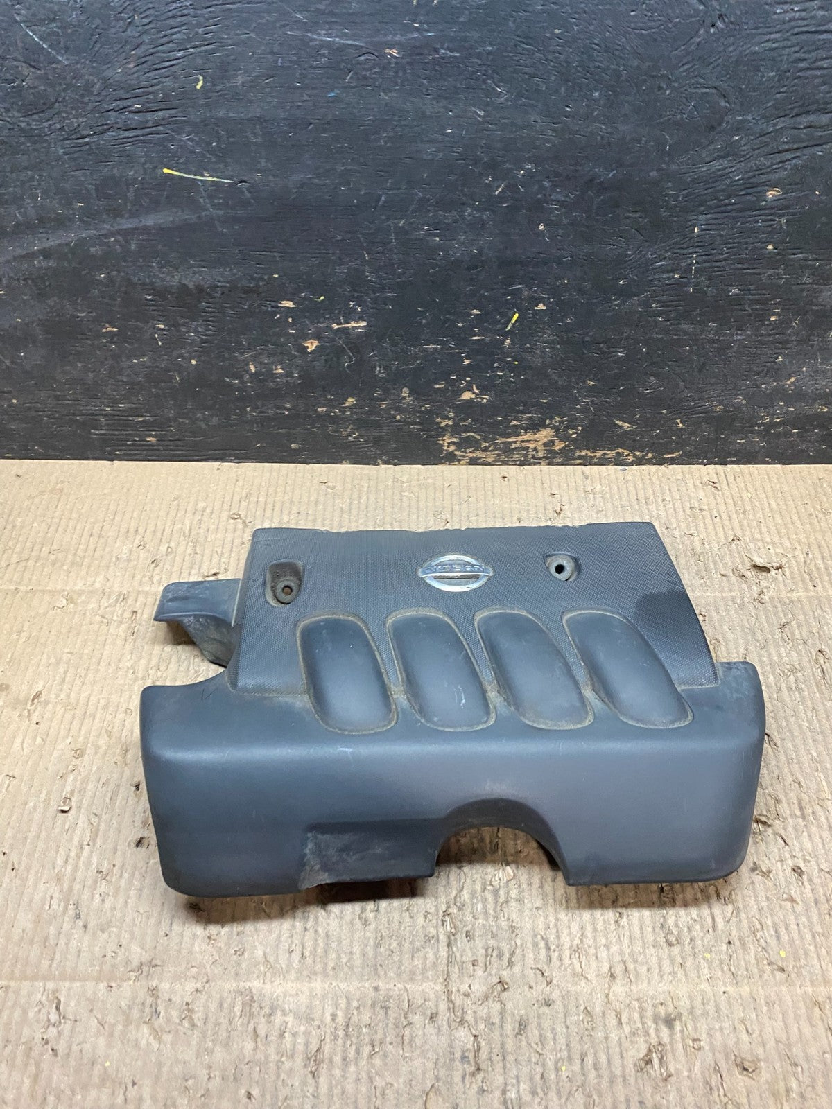 2009 to 2013 Nissan Sentra Engine Motor Cover T9916 DG0