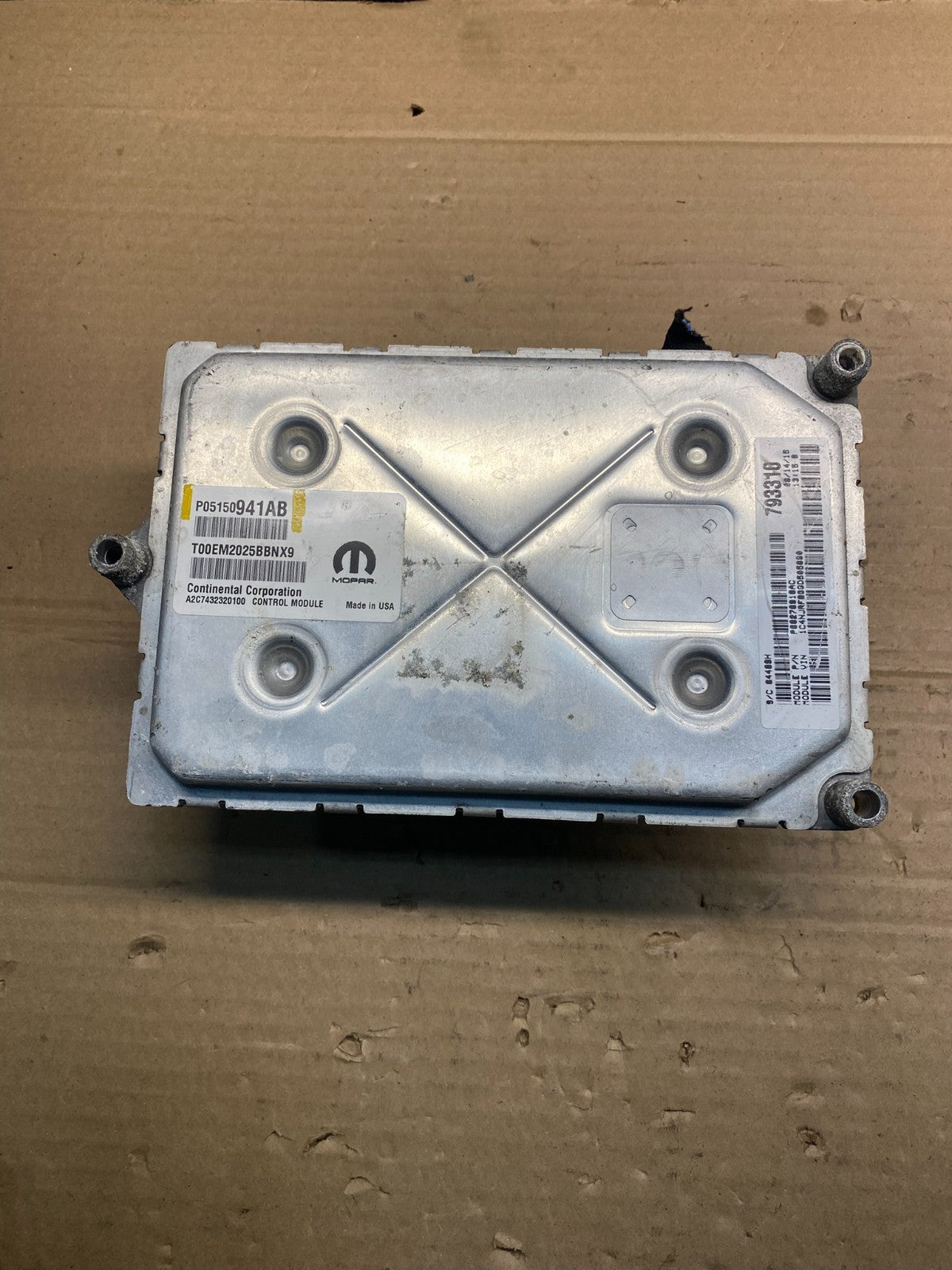 2015-2017 Jeep Compass Patriot Engine Control Module P05150941ab ECU ad9464 DG1