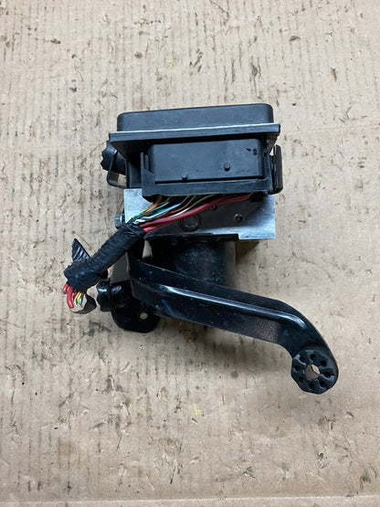 2004 2005 2006 BMW X3 ABS Anti-Lock Brake Pump 3451 6773012-0 OEM C2243 DG12