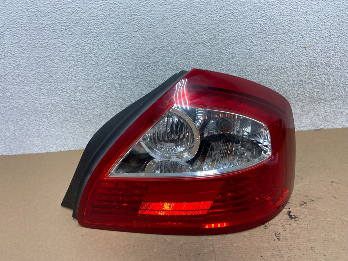 2002 2003 2004 Infiniti Q45 Right Passenger RH Side Tail Light AF4536 DG0
