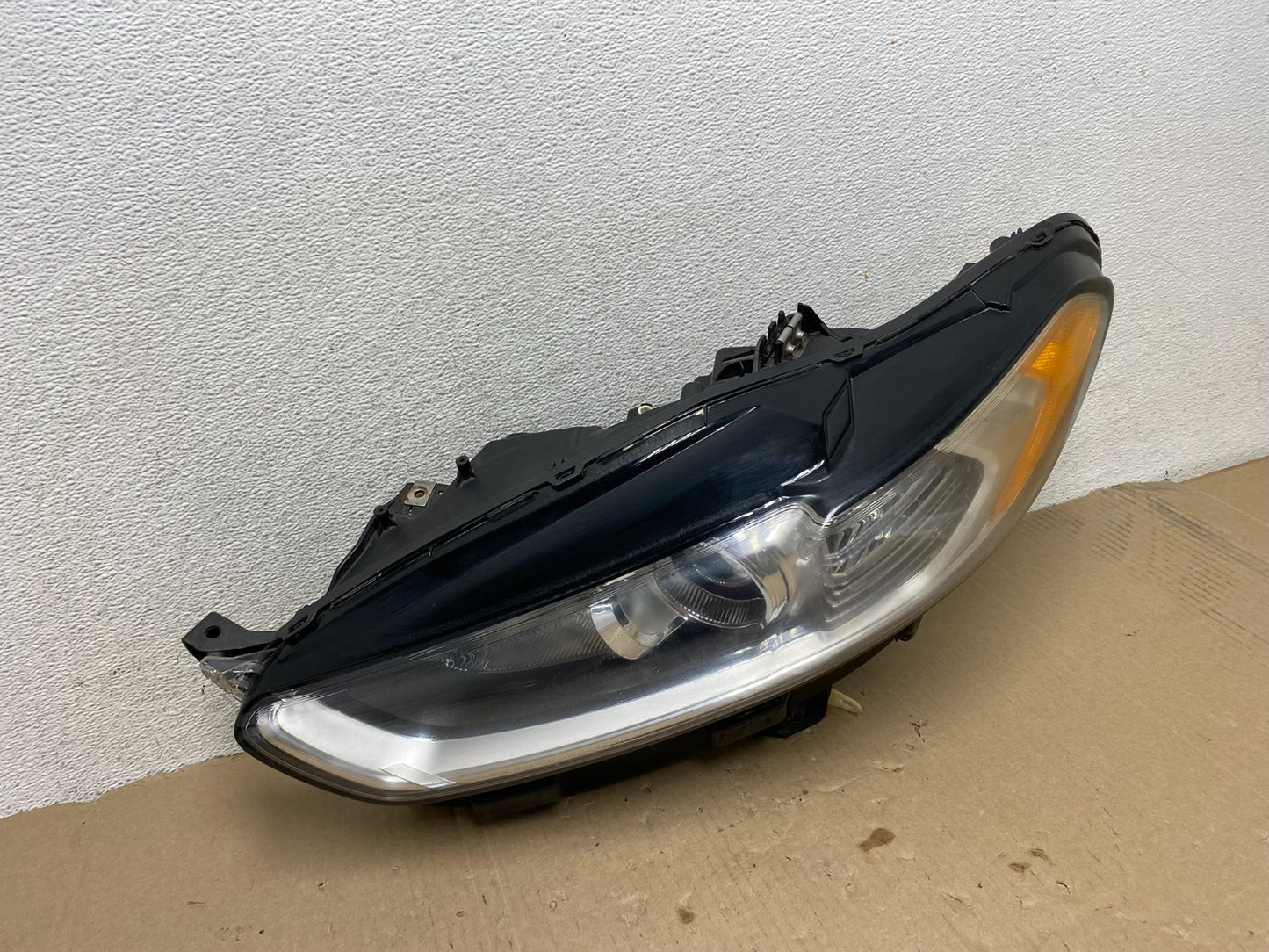 2013 to 2016 Ford Fusion Left Driver Lh Side Headlight TYC AG6896 DW2
