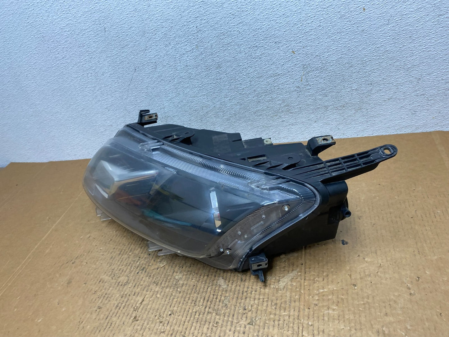 2010 2011 2012 Ford Fusion Left Driver LH Side Headlight Halogen AE1665 DW1