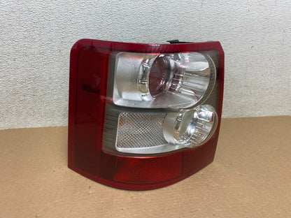 2006 - 2009 Land Rover Range Rover L320 Left Driver LH Tail Light O7620 DW0