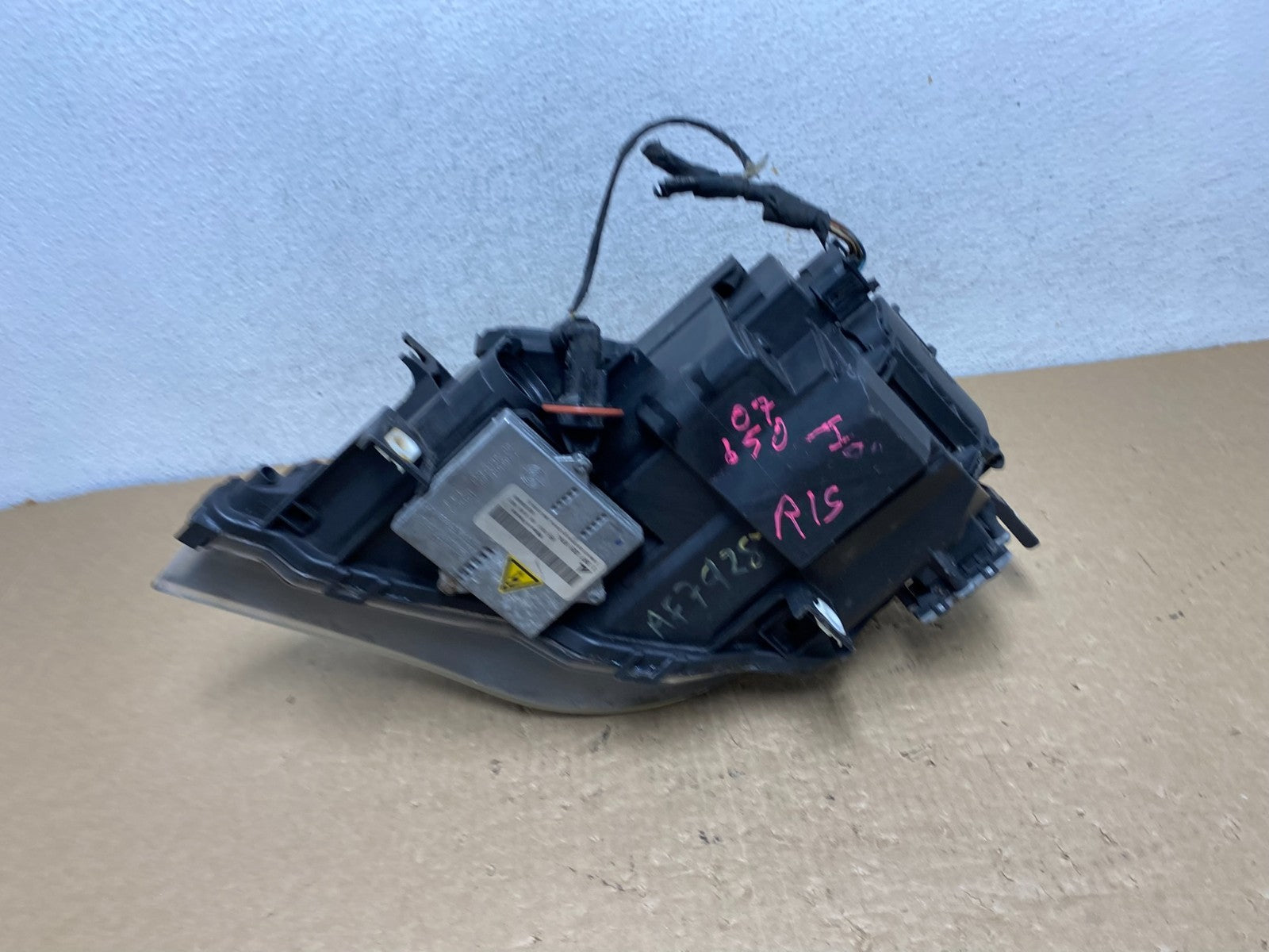 2004-2007 Bmw 645Ci 650I M6 E63 E64 Right Passenger Xenon Headlight AF7928 D6
