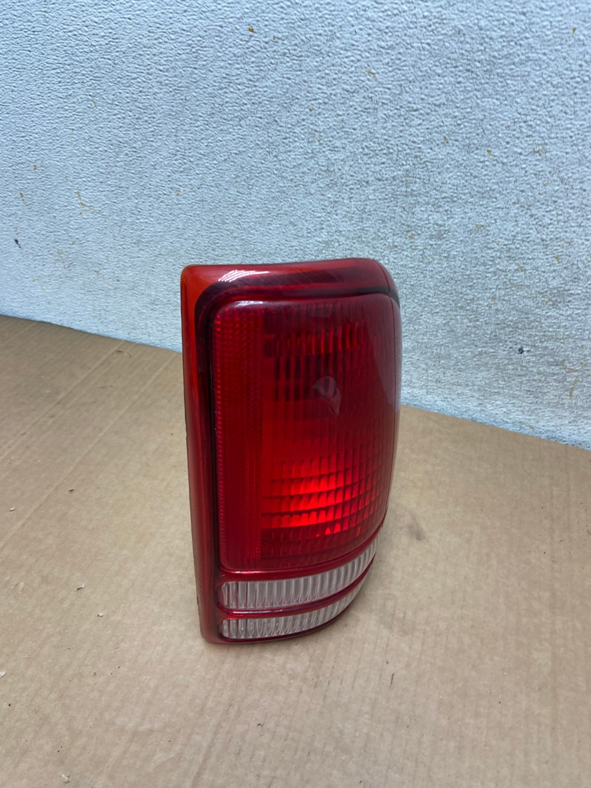 1997 - 2004 Dodge Dakota Right Passenger Rh Side Tail Light DEPO AI8365 LK2