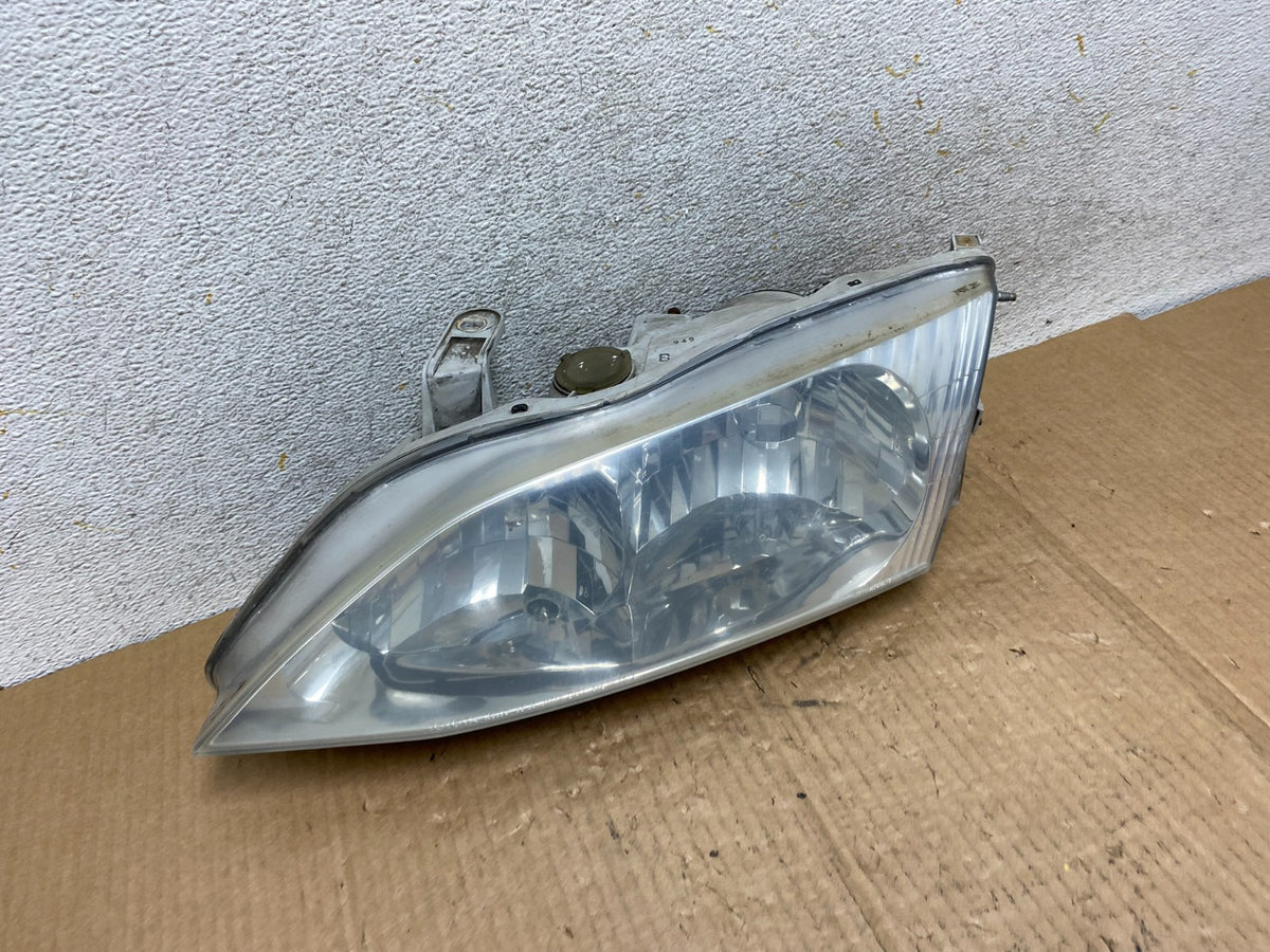 1997-2001 Lexus Es300 Left Driver Side Headlight Halogen AI6574 DW2