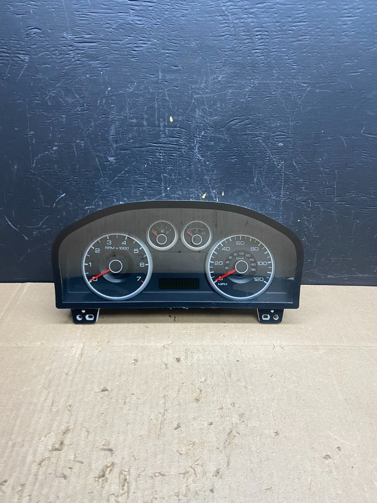 2009  Ford Fusion Instrument Speedometer Gauge Cluster OEM ab9743 DG0