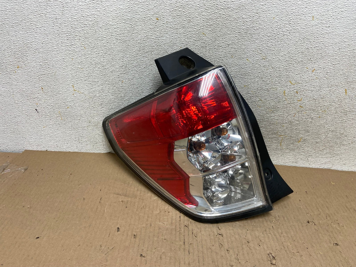 2009 - 2013 Subaru Forester Left Driver Lh Side Tail Light AH5902 LK0