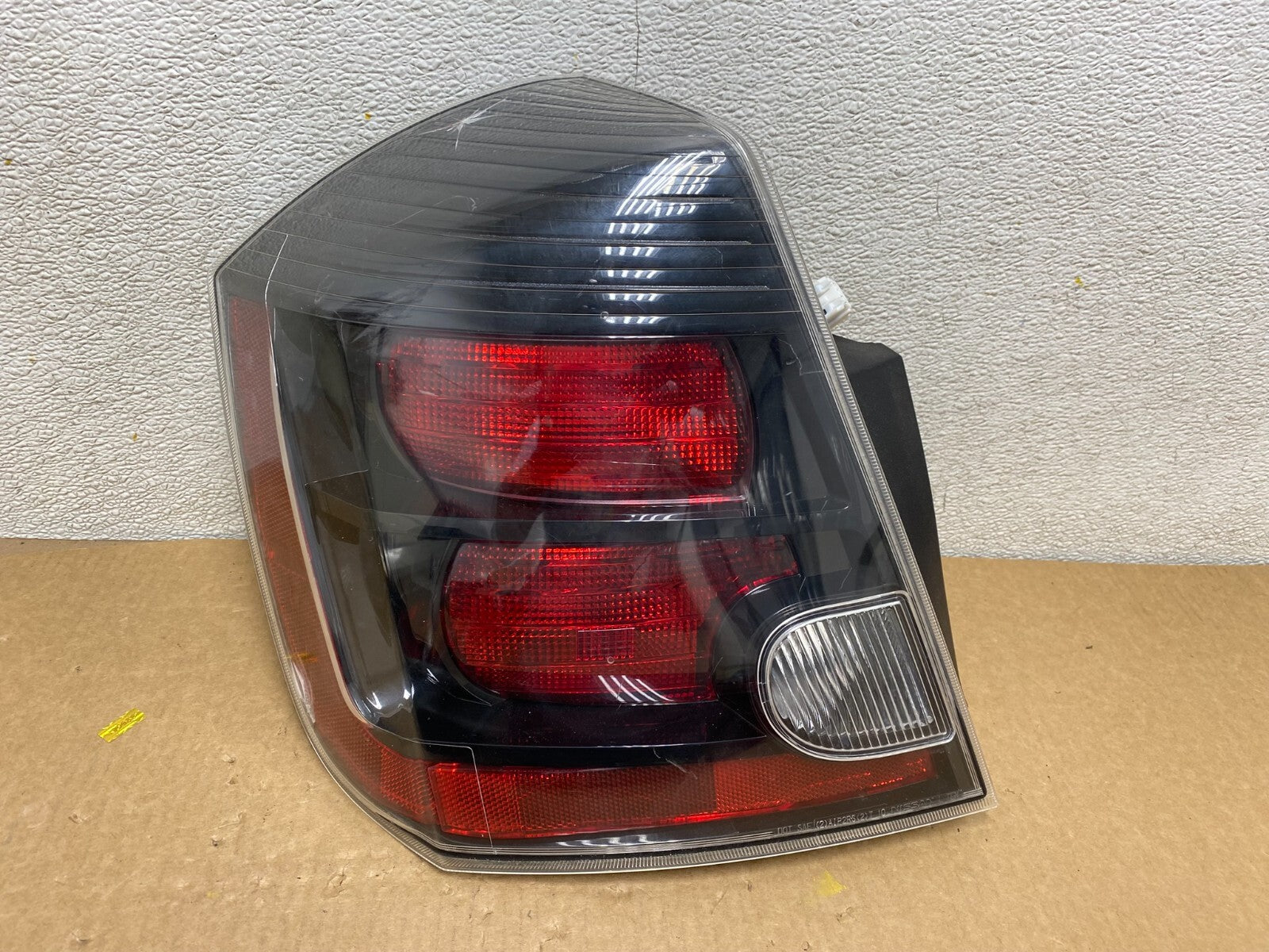 2013 2014 2015 Nissan Sentra Left Driver Side Tail Light F8643 PS0