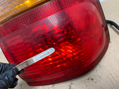 1998 to 2002 Toyota Land Cruiser Right Passenger RH Side Tail Light AH7701 LK3