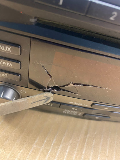 2009 to 2013 Subaru Forester Radio CD Player AUX AM/FM AD1491 DG1
