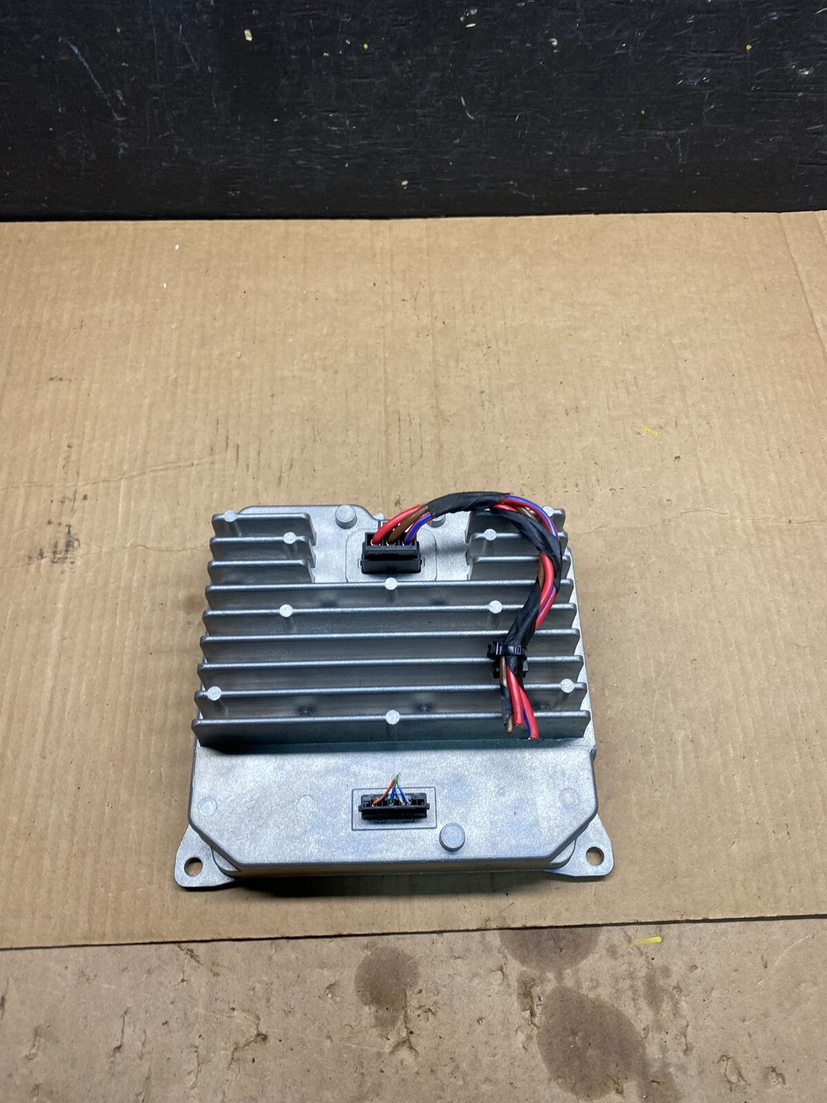 2017 to 2020 BMW 740i BCM Body Control Module M4259 DG0