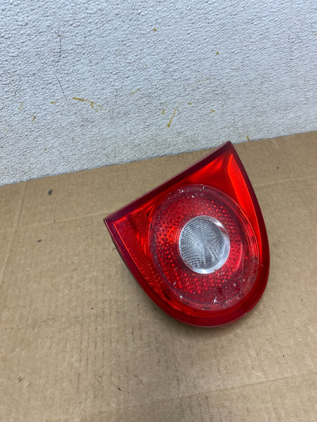 2006-2009 Volkswagen Golf Driver Left Side Tail Light Inner Trunk Lid O6761 DW1