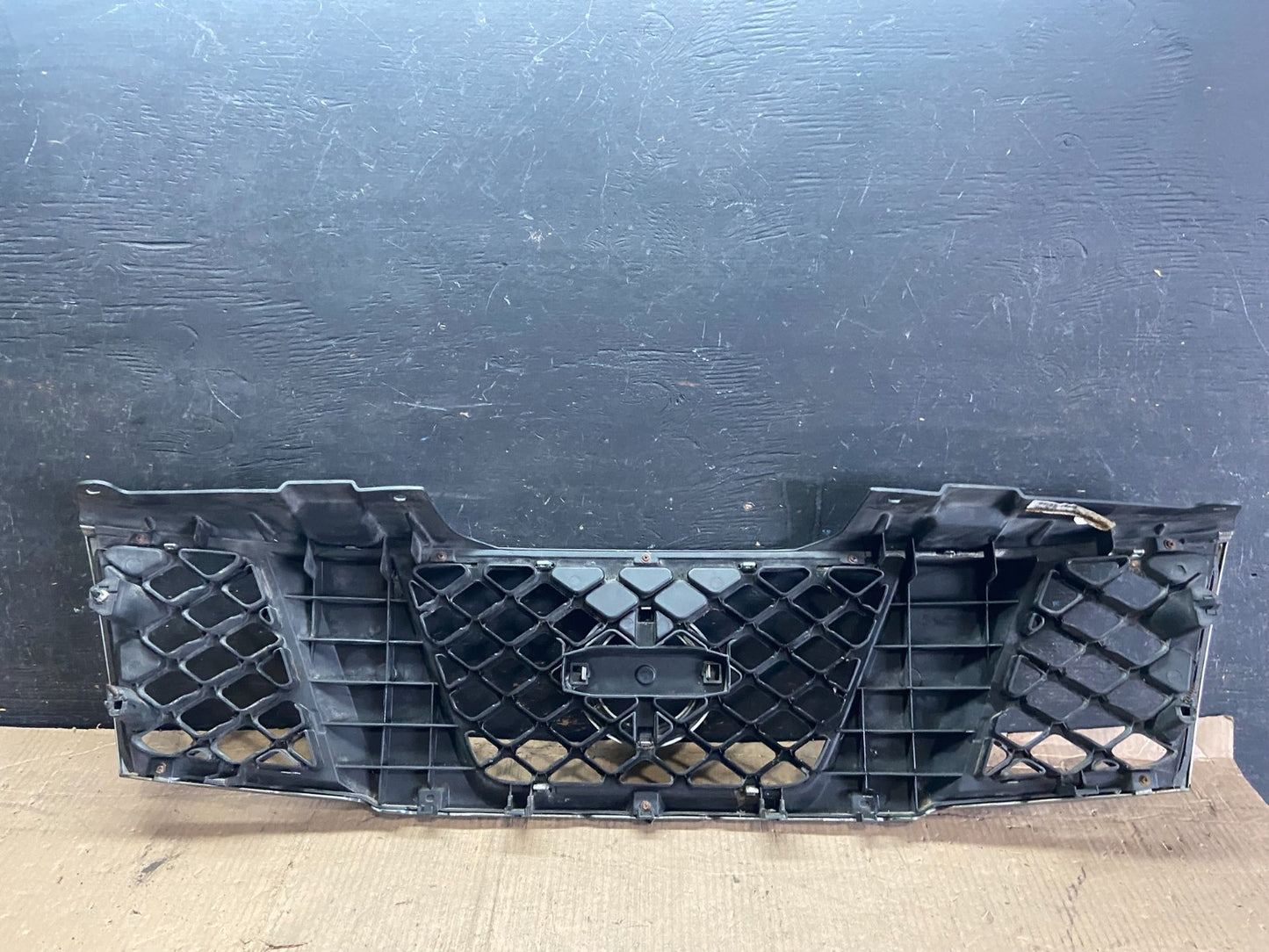 2005 2006 2007 Nissan Pathfinder Chrome Front Upper Grill Grille Oem P3882 DG5