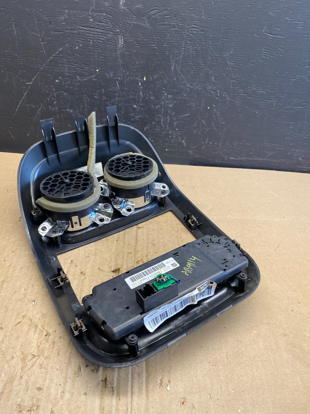 2011 to 2017 Jeep Compass Dash Climate Temperature Control Radio Bezel AB9114 DG3