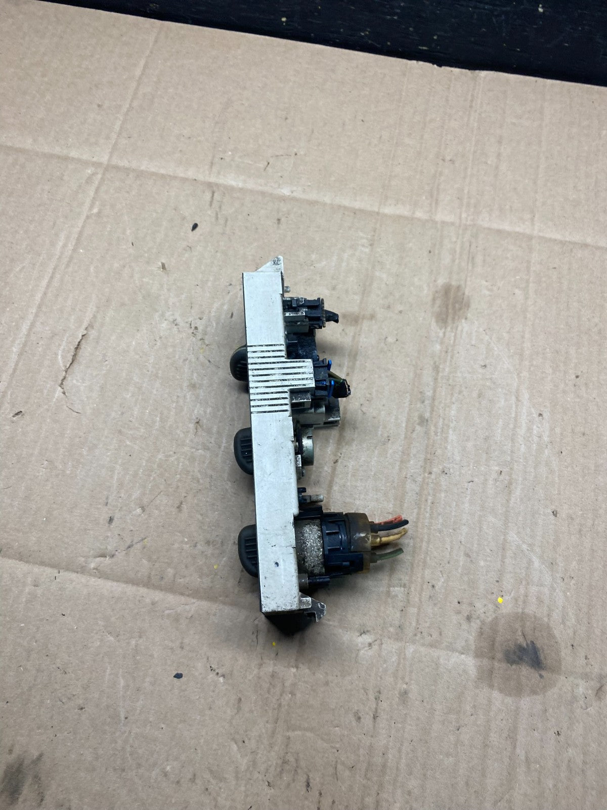 2001 - 2007 GMC Chevrolet Express 1500 Climate Control A/C P2019 DG3