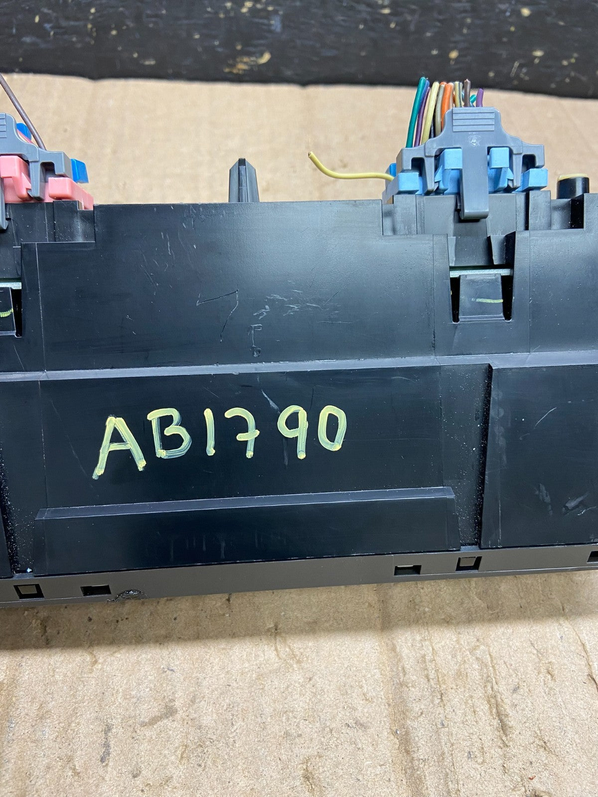 2000 to 2005 Cadillac Deville Heater Climate Control Panel AB1790 DG5