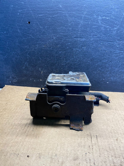 2005 - 2007 Chevy Express GMC Savana 1500 2500 ABS Anti Lock Brake Pump AH7228 D3