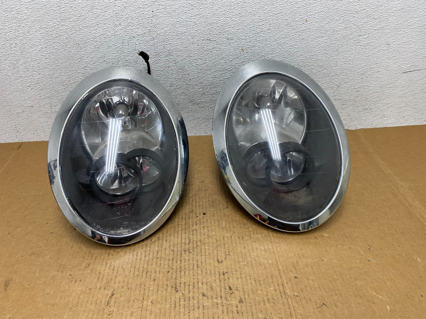 2005 to 2008 Mini Cooper Left+Right Set Side Headlights Halogen AE0511 DG0