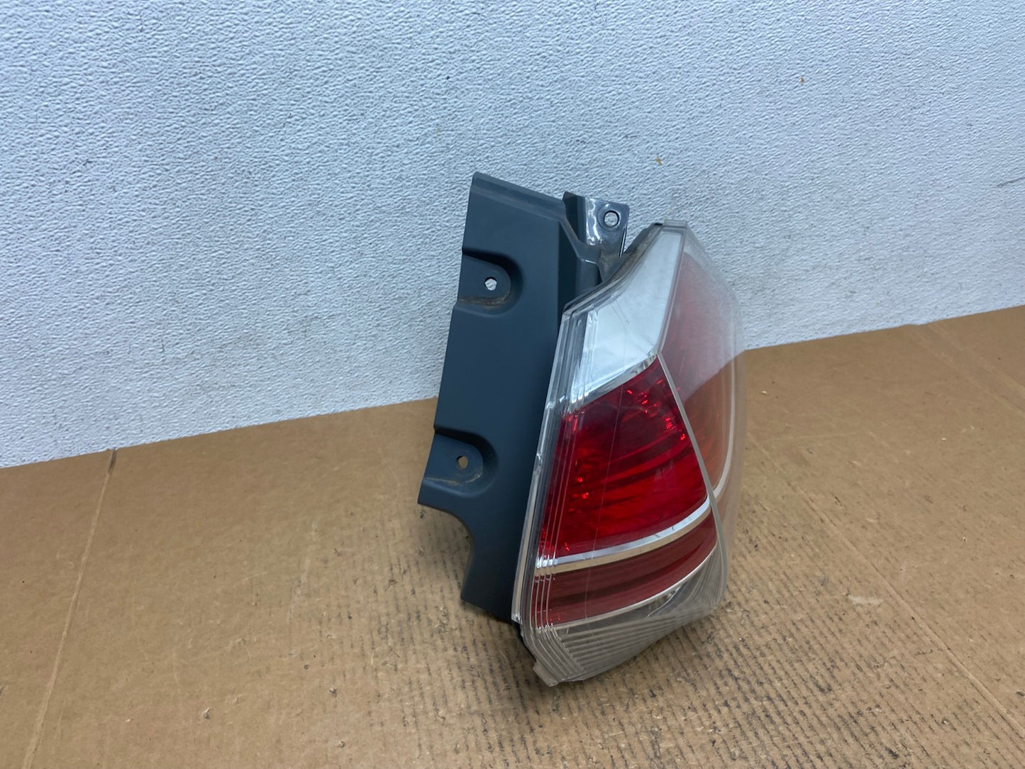 2014-2016 Nissan Rogue Right Passenger RH Side Outer Tail Light AE1155 LK2