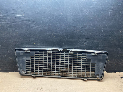 1994 to 1998 Mercedes-Benz W140 S600 S500 S320 Front Upper Grille OEM X8142 PS6