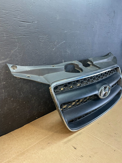 2007 to 2009 Hyundai Santa Fe Front Upper Grill Grille AC5103 DG2