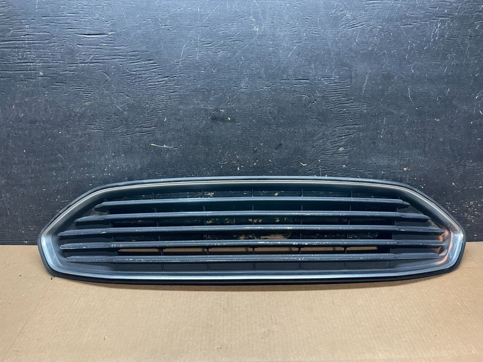 2013 to 2016 Ford Fusion Front Upper Grille Chrome Grill Bumper AA9020 DG0