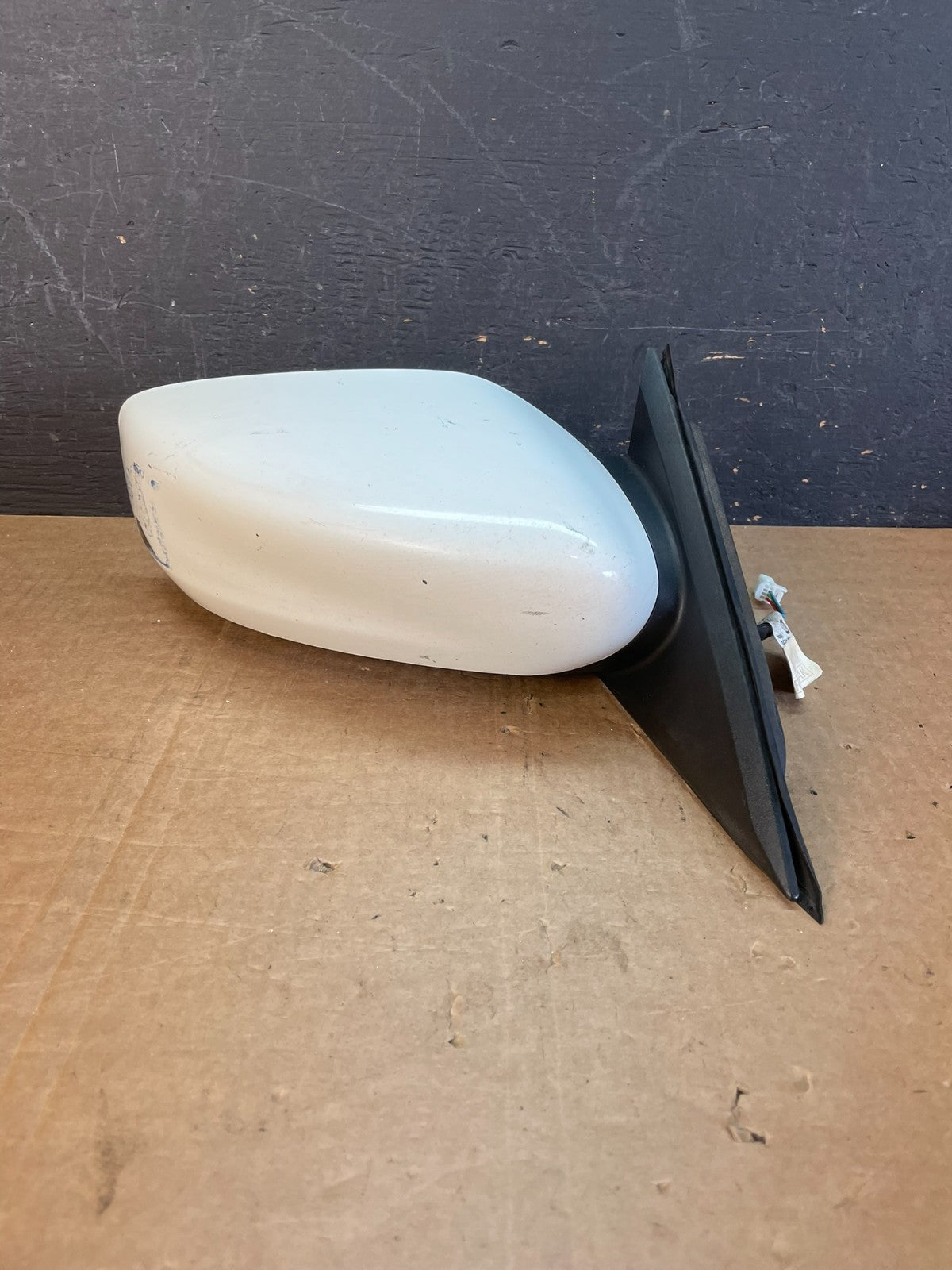 2013-2018 Nissan Altima Right Passenger View Power Door Mirror AE8574 DW0