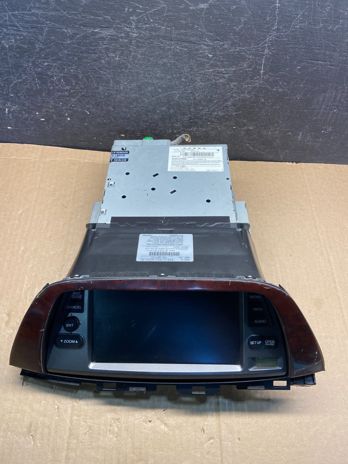 2005 to 2010 Honda Odyssey Navigation GPS Screen Display Radio AG1696 DG3