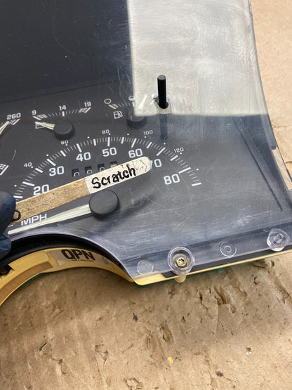 1988 to 1994 Chevrolet Gmc Yukon Tahoe Instrument Cluster AE18873