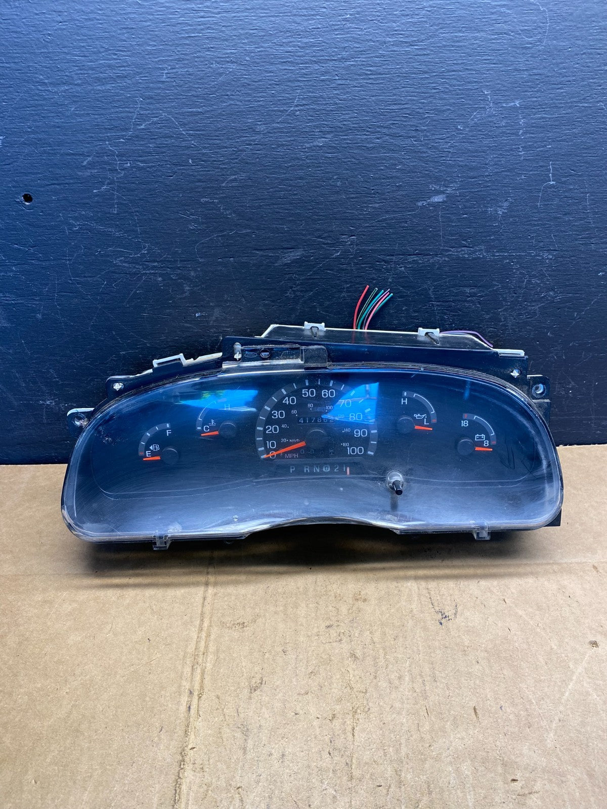 2003 Ford F250 F350 Speedometer Cluster Gauge AD4829 DG0
