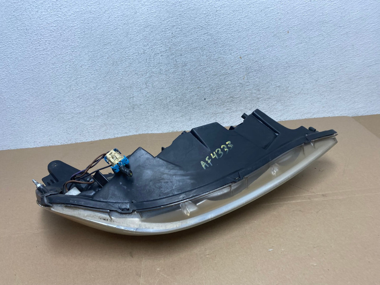 2005 to 2009 Pontiac G6 Headlight Left Driver LH Side Halogen AF4333 LK7