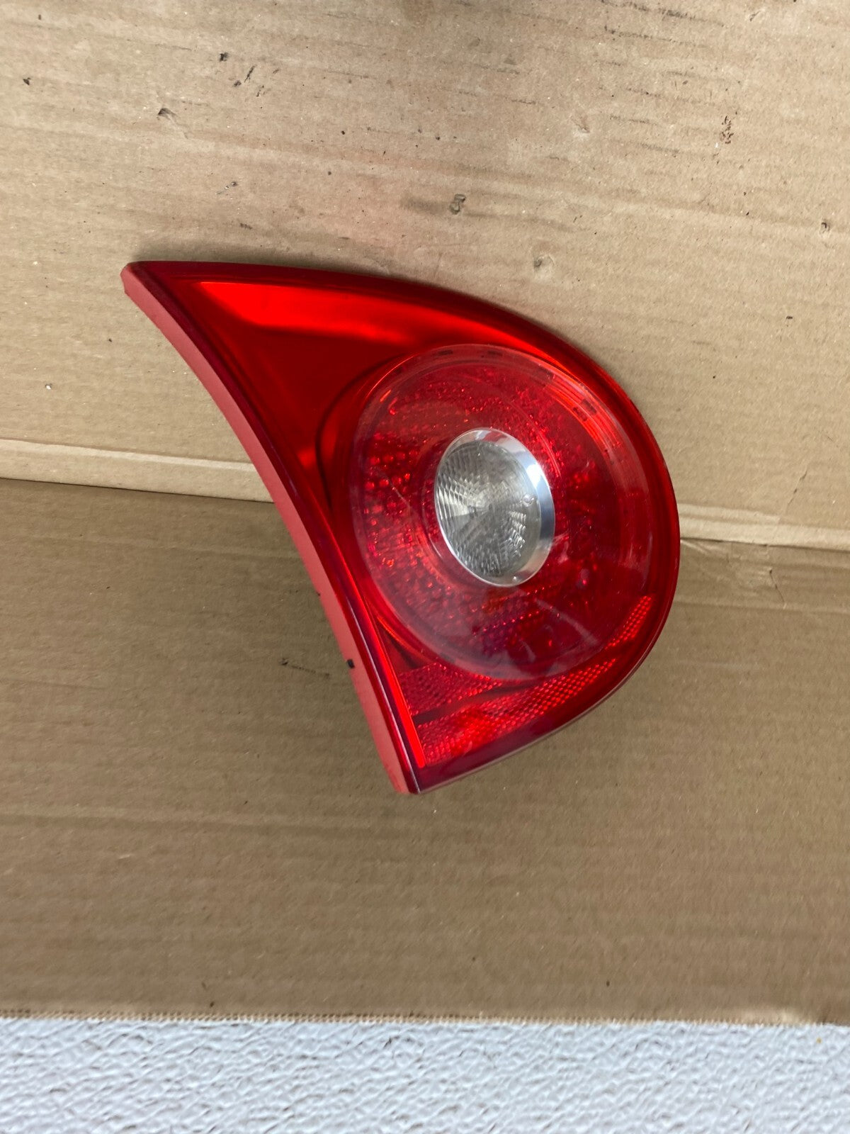 2006-2009 Volkswagen Golf Driver Left Side Tail Light Inner Trunk Lid O2457 DW0