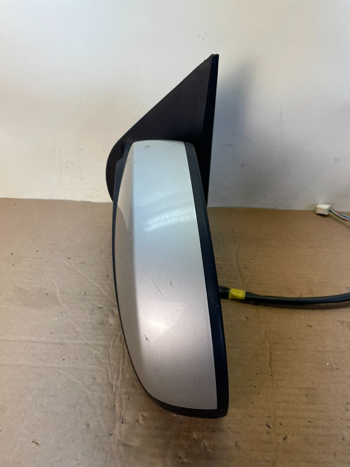 2007 to 2013 Chevrolet Tahoe Silverado Suburban Left Driver Mirror AG9892 DW9