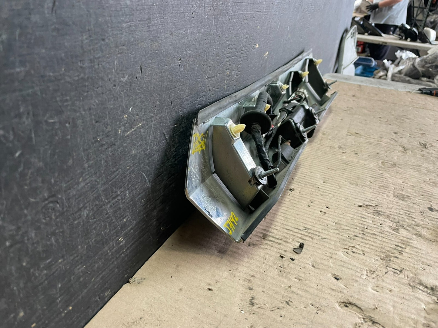 2010-2015 Gmc Terrain Lift Gate Handle Trim Back Up Camera Chrome Panel L9366 DG11