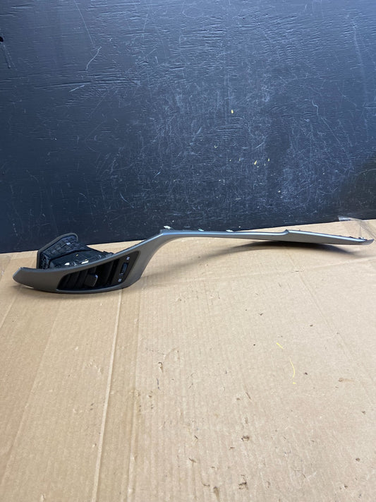 2013 to 2017 Hyundai Elantra GT Dashboard Left Air Vent ad2129 DG0