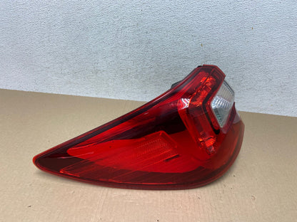 2015 - 2019 Subaru Outback Left Driver LH Tail Light AE6964 LK2