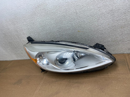 2012-2017 Mazda 5 Right Passenger Rh Side Halogen Headlight OEM Y5068 GD1