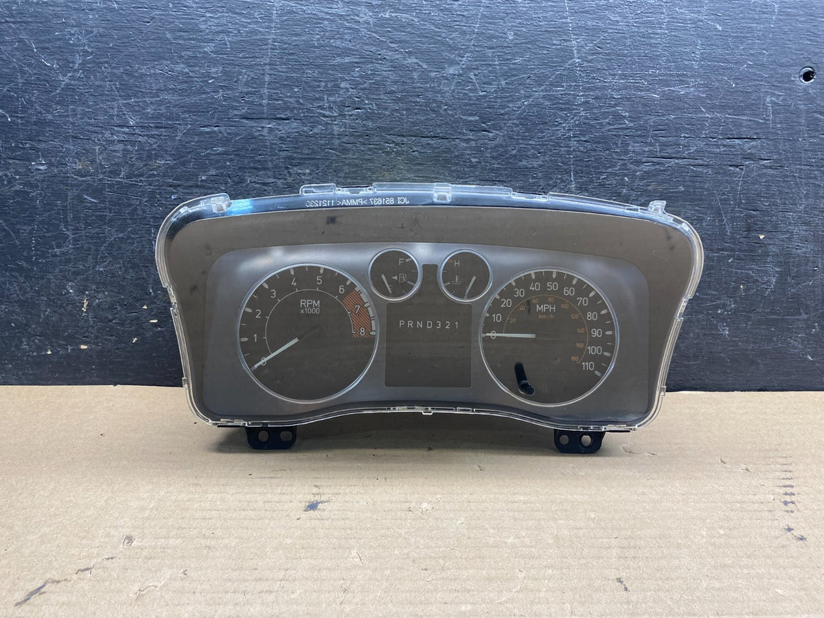 2006 to 2010 Hummer H3 Dash Cluster Gauge Speedometer AH9793 DW0
