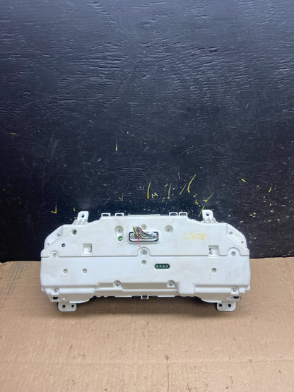 2006  Toyota Sienna Speedometer Cluster Gauge OEM Z1608 DG4