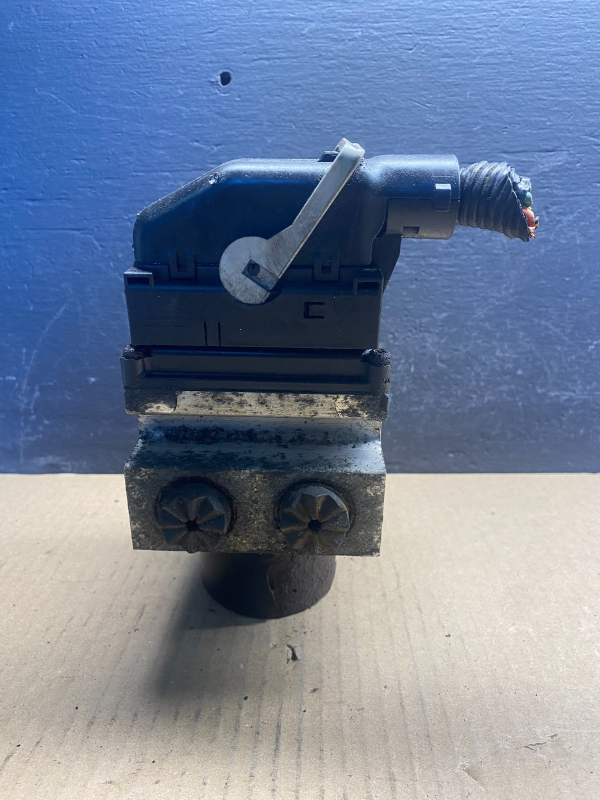 2006 2007 Ford E250 E350 Anti-Lock ABS Antilock Brake Pump AC8991 DG3