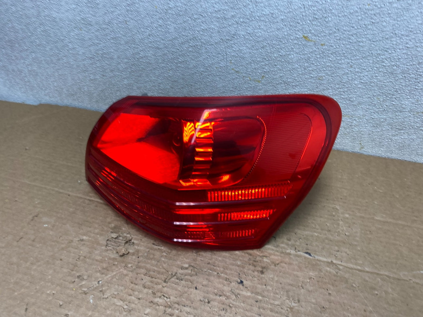 2008 to 2015 Nissan Rogue Right Passenger Rh Side Tail Light Z2941 PS1