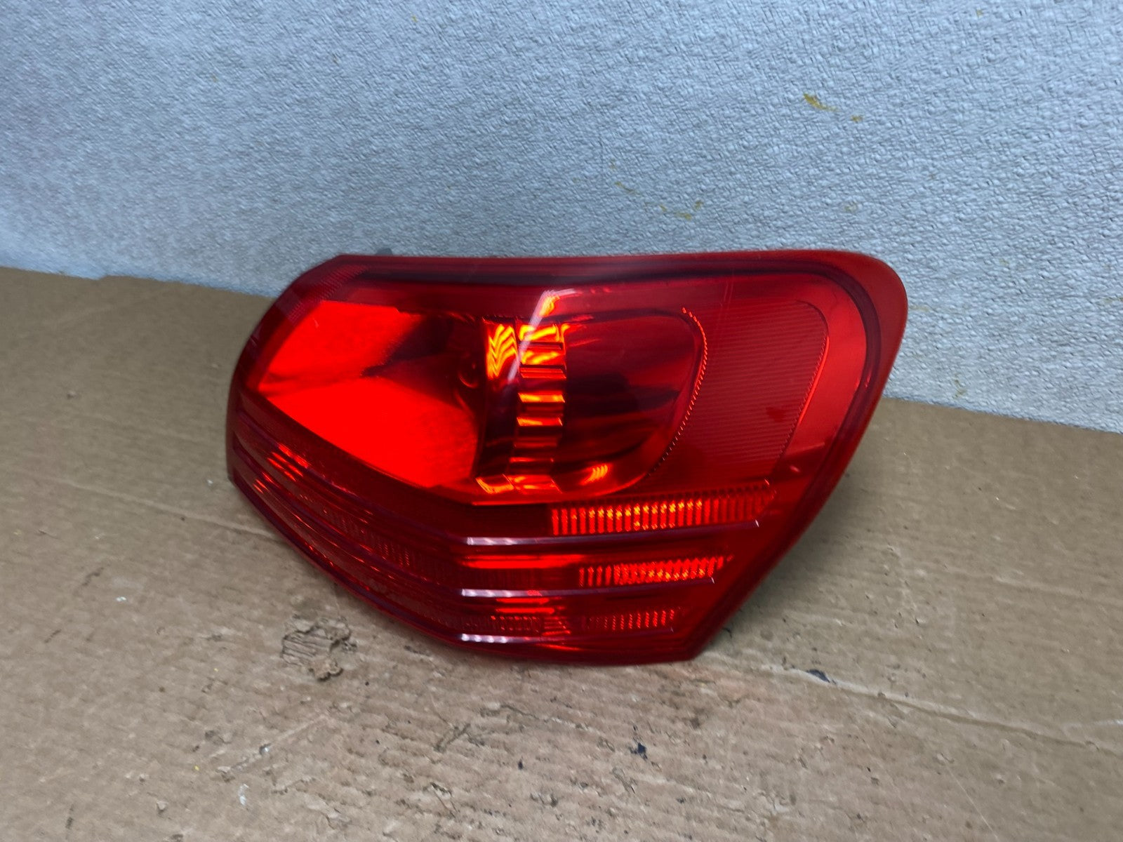 2008 to 2015 Nissan Rogue Right Passenger Rh Side Tail Light Z2941 PS1