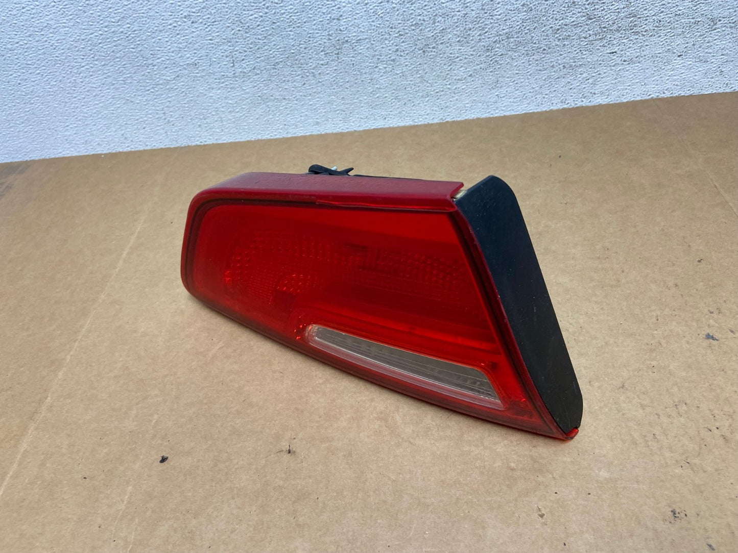 2014 to 2015 Kia Optima Left Driver LH Side Tail Light Inner AE2924 LK1