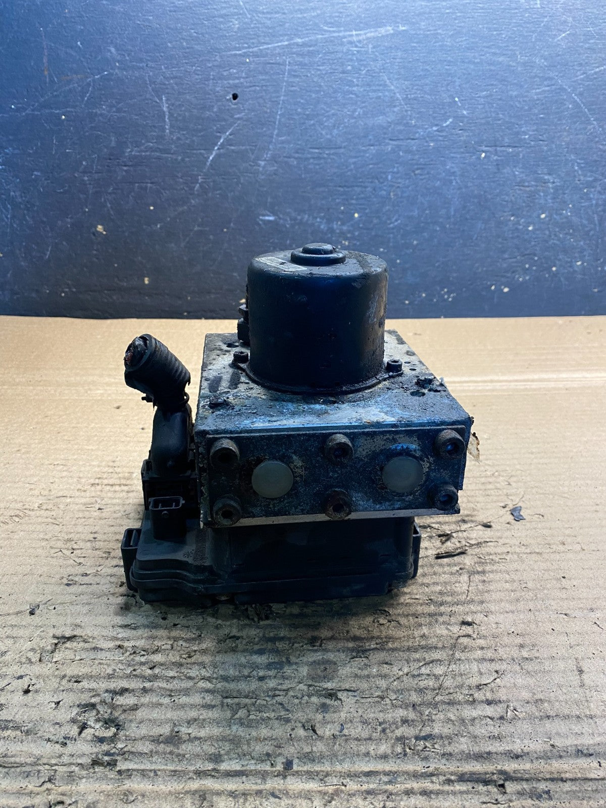 Wabco ABS Pump Hydraulic W/ Module P/N 4460470002 AA3321 DG3