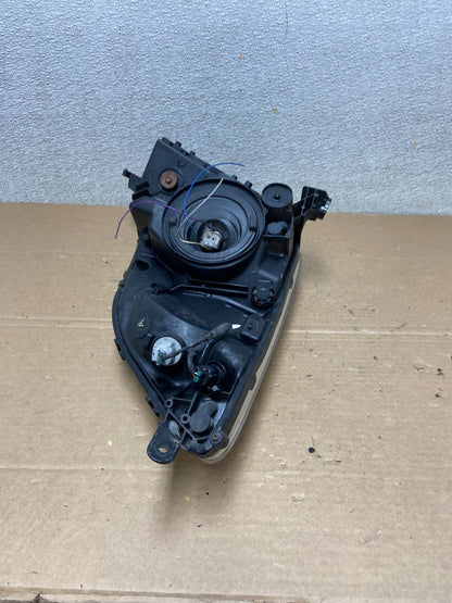 2004 - 2005 Toyota Prius Left Driver Lh Halogen Headlight AD2660 DW7