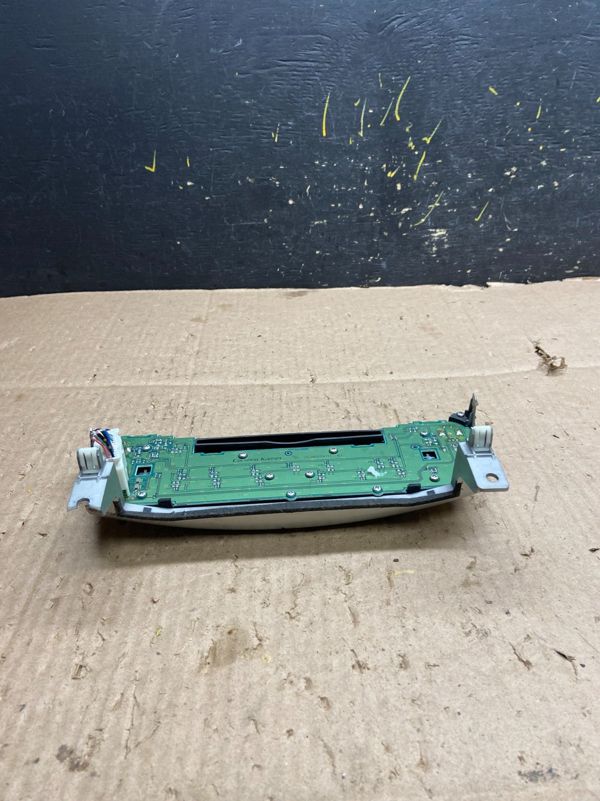 2011 2012 2013  Infiniti M37 Radio Control Face Plate Unit CD Player Y5455 DG4