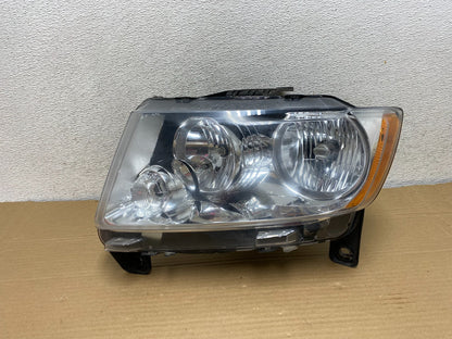 2011 to 2013 Jeep Grand Cherokee Halogen Left Driver Lh Headlight AG8839 DW0